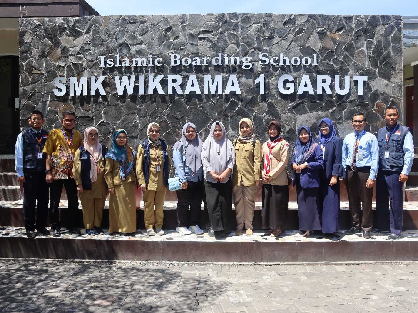 Rombongan BPOM Kota Bandung Mengunjungi SMK Wikrama 1 Garut 
